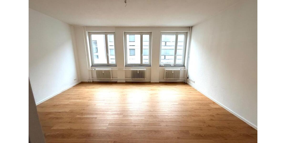 Dachgeschoßwohnung Nürnberg - 2 Zimmer, 65 m&sup2;, 840&euro; | Angebot:26144030
