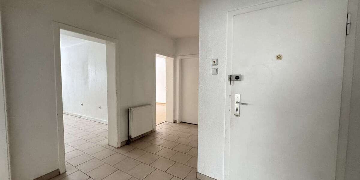 Attraktiv geschnittene 3,5-Zimmer-Wohnung mit optionaler Garage und zusätzlichem Stauraum - 3.5 Essen Stadtbezirk III | Angebot:27236795