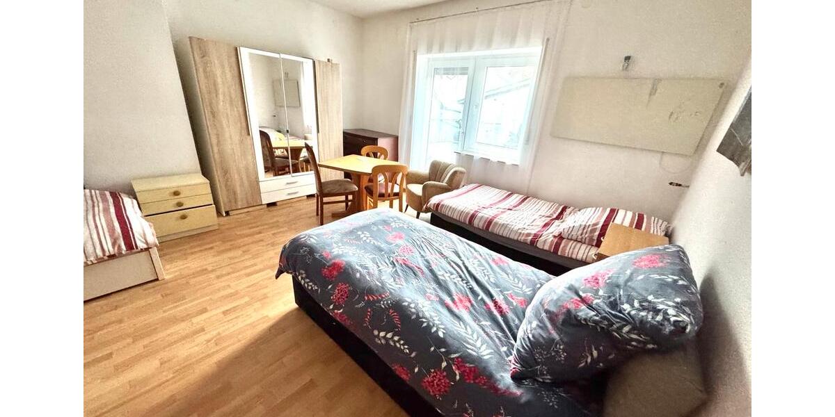 Wohnen auf Zeit Hahnstätten - 10 Zimmer, 250 m&sup2;, 15&euro; | Angebot:24532762
