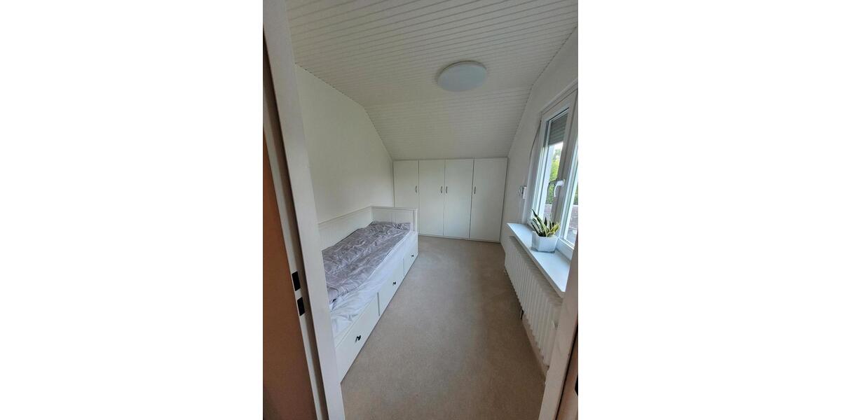 Dachgeschoßwohnung Dänischenhagen - 2 Zimmer, 35 m&sup2;, 480&euro; | Angebot:24375389