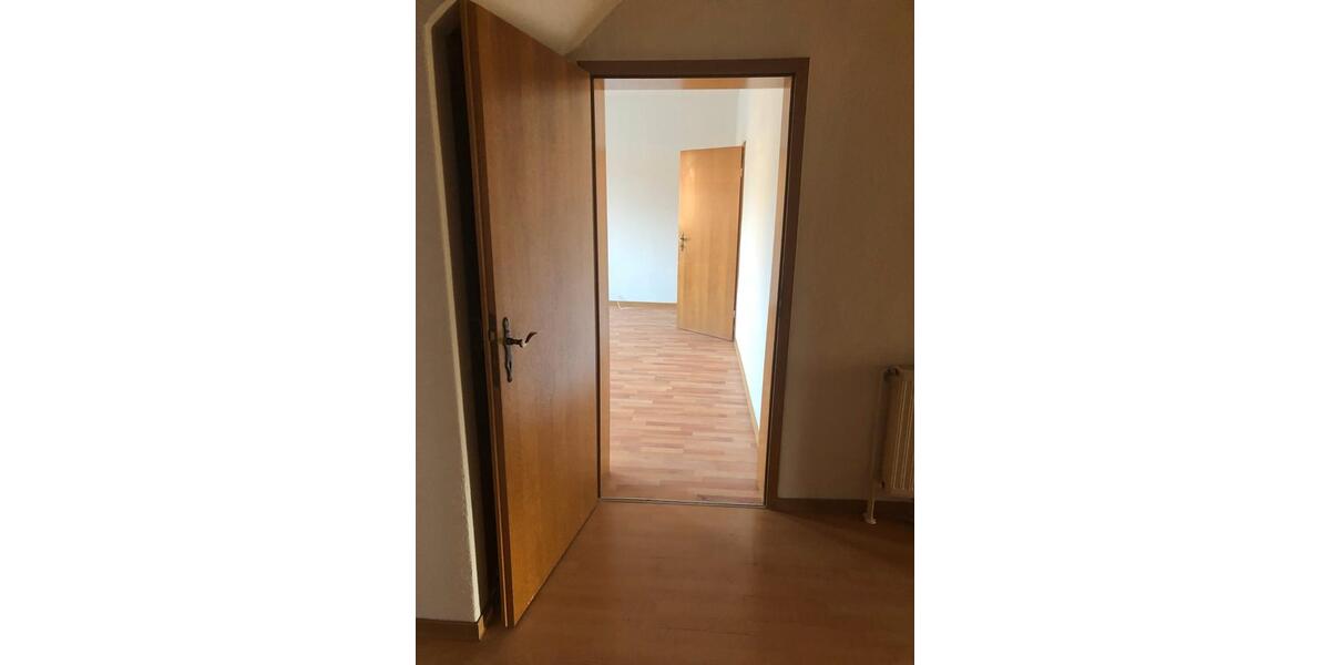 Erdgeschoßwohnung Wagenfeld - 5 Zimmer, 140 m&sup2;, 900&euro; | Angebot:26591228