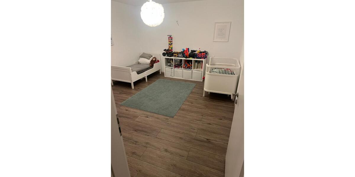 Erdgeschoßwohnung Melsungen - 5 Zimmer, 156 m&sup2;, 1.404&euro; | Angebot:25899676