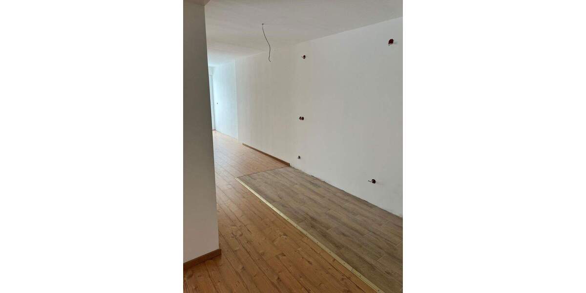 Etagenwohnung Oschersleben - 2 Zimmer, 68 m&sup2;, 646&euro; | Angebot:24873995