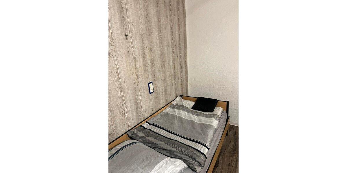 Erdgeschoßwohnung Neuried - 1 Zimmer, 9 m&sup2;, 25&euro; | Angebot:26645491
