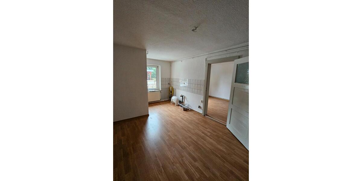 Etagenwohnung Finsterwalde - 1 Zimmer, 35 m&sup2;, 240&euro; | Angebot:26269386