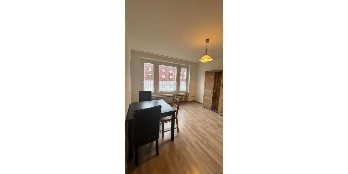 Etagenwohnung Düsseldorf Düsseltal - 1 Zimmer, 27 m&sup2;, 621&euro; | Angebot:26532650