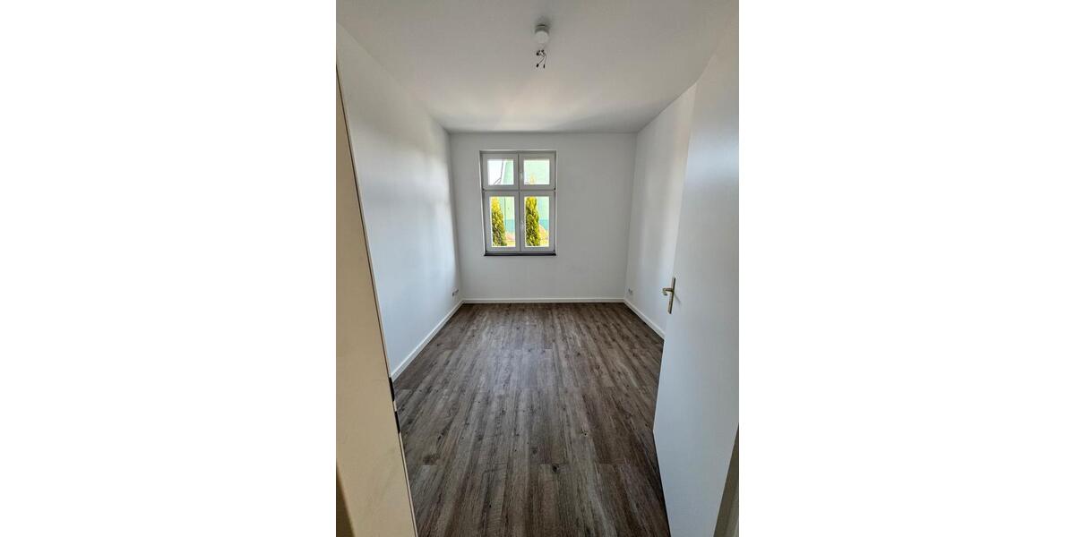 Erdgeschoßwohnung Rüdersdorf bei Berlin Hennickendorf - 4 Zimmer, 90 m&sup2;, 1.305&euro; | Angebot:25977743