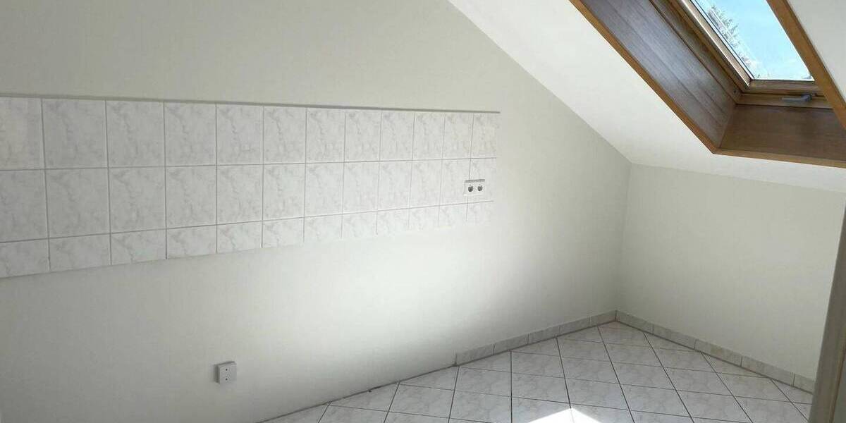 Etagenwohnung Radebeul Niederlößnitz - 3 Zimmer, 69 m&sup2;, 810&euro; | Angebot:26713093
