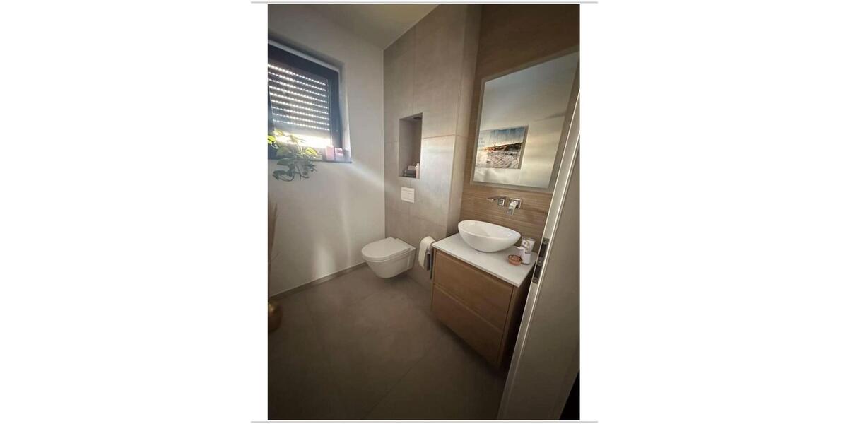 Dachgeschoßwohnung Erftstadt - 2 Zimmer, 71 m&sup2;, 1.207&euro; | Angebot:25111734