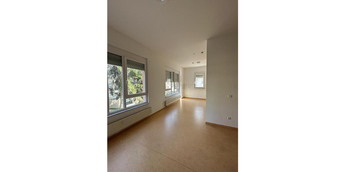 Etagenwohnung Aalen - 2 Zimmer, 76 m&sup2;, 732&euro; | Angebot:25963397