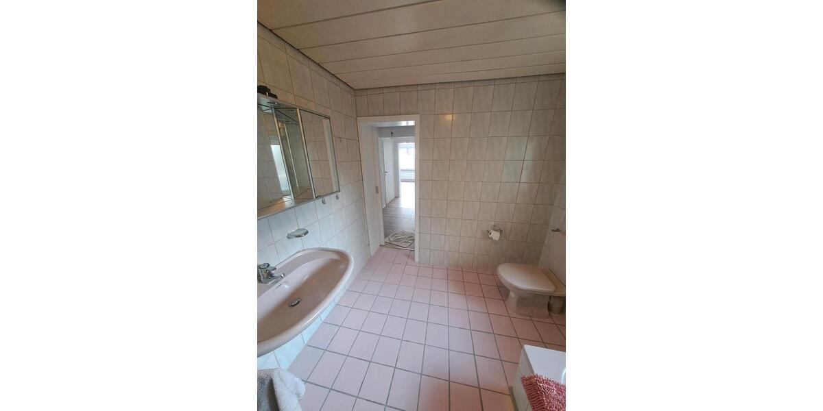 Erdgeschoßwohnung Siegen Eiserfeld - 2 Zimmer, 65 m&sup2;, 860&euro; | Angebot:19487032