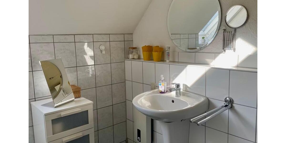 Wohnen auf Zeit Winningen - 2 Zimmer, 72 m&sup2;, 825&euro; | Angebot:25399327