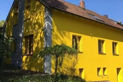Haus Stuttgart Hedelfingen - 6 Zimmer, 168 m&sup2;, 2.350&euro; | Angebot:27617737