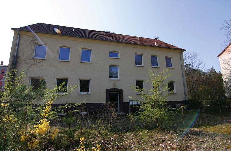 Etagenwohnung Doberlug-Kirchhain Kirchhain - 3 Zimmer, 65 m&sup2;, 345&euro; | Angebot:26048977
