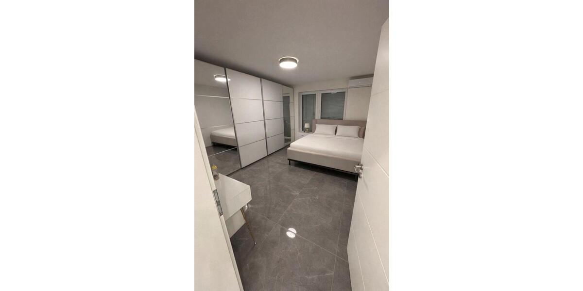 Etagenwohnung Karlsruhe Durlach - 4 Zimmer, 117 m&sup2;, 1.900&euro; | Angebot:25924882