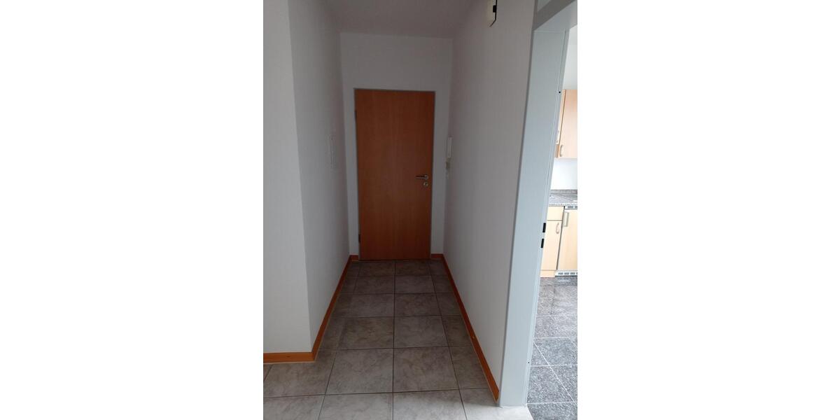 Etagenwohnung Lingen (Ems) Damaschke - 3 Zimmer, 101 m&sup2;, 800&euro; | Angebot:24979485