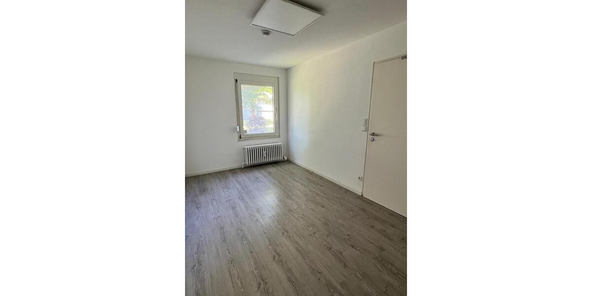 Erdgeschoßwohnung Schwäbisch Gmünd - 3 Zimmer, 72 m&sup2;, 1.100&euro; | Angebot:26581381