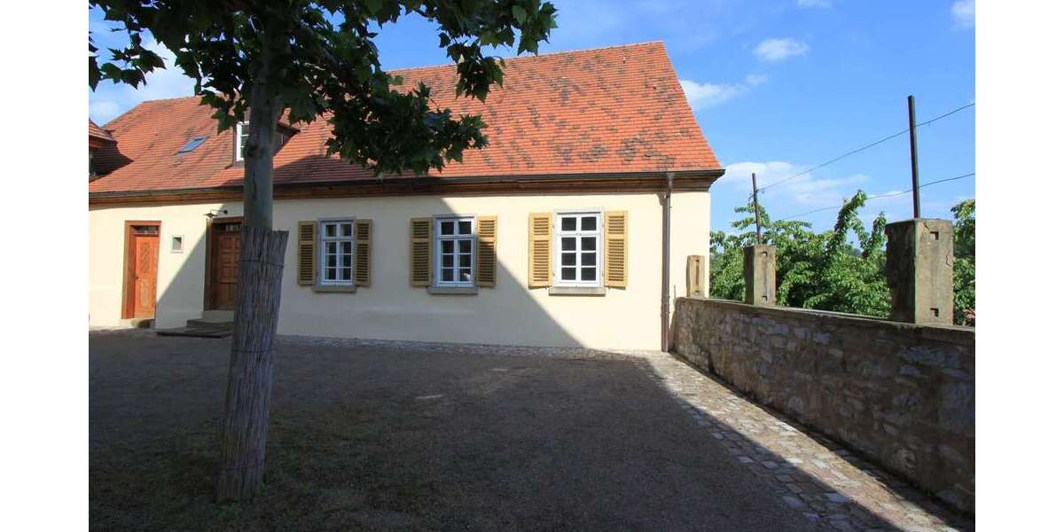 Haus zum Mieten in Bad Wimpfen 1.950 € 251.64 m² 9 zimmer