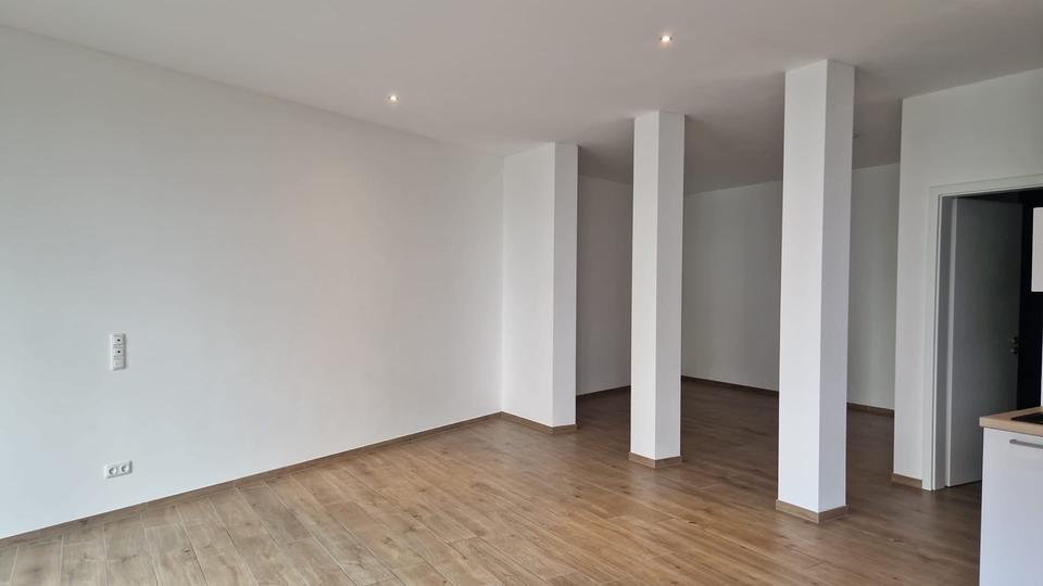 Erdgeschoßwohnung Deggendorf - 1.5 Zimmer, 45 m&sup2;, 900&euro; | Angebot:26626305