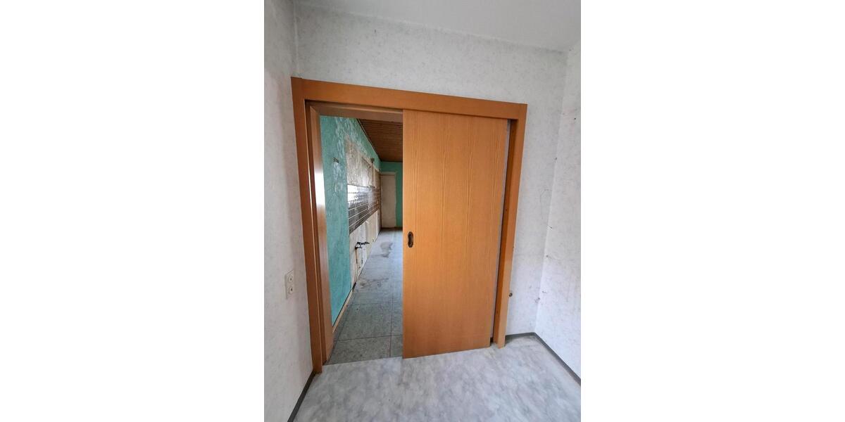 Etagenwohnung Gerhardshofen - 5 Zimmer, 125 m&sup2;, 820&euro; | Angebot:25764451