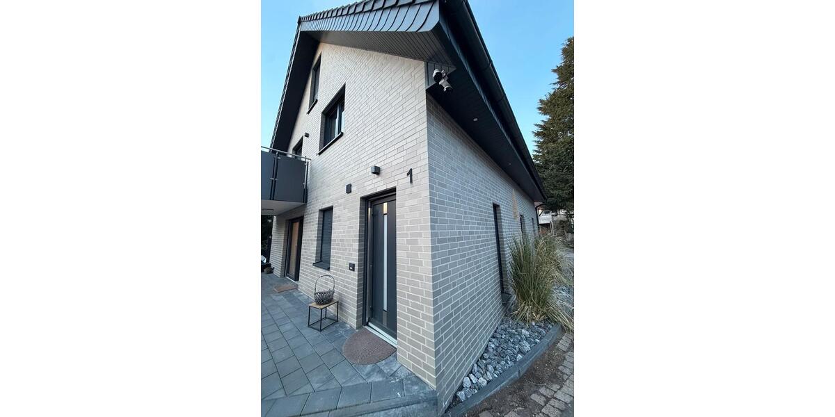 Etagenwohnung Bünde - 4 Zimmer, 130 m&sup2;, 1.800&euro; | Angebot:26349050