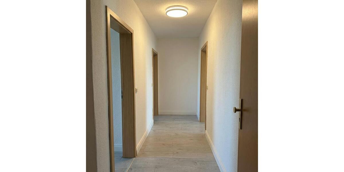 Etagenwohnung Tarnow - 3 Zimmer, 59 m&sup2;, 340&euro; | Angebot:25339382