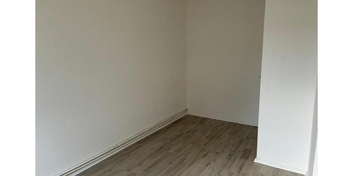 Erdgeschoßwohnung Löhne - 3 Zimmer, 63 m&sup2;, 449&euro; | Angebot:24542904