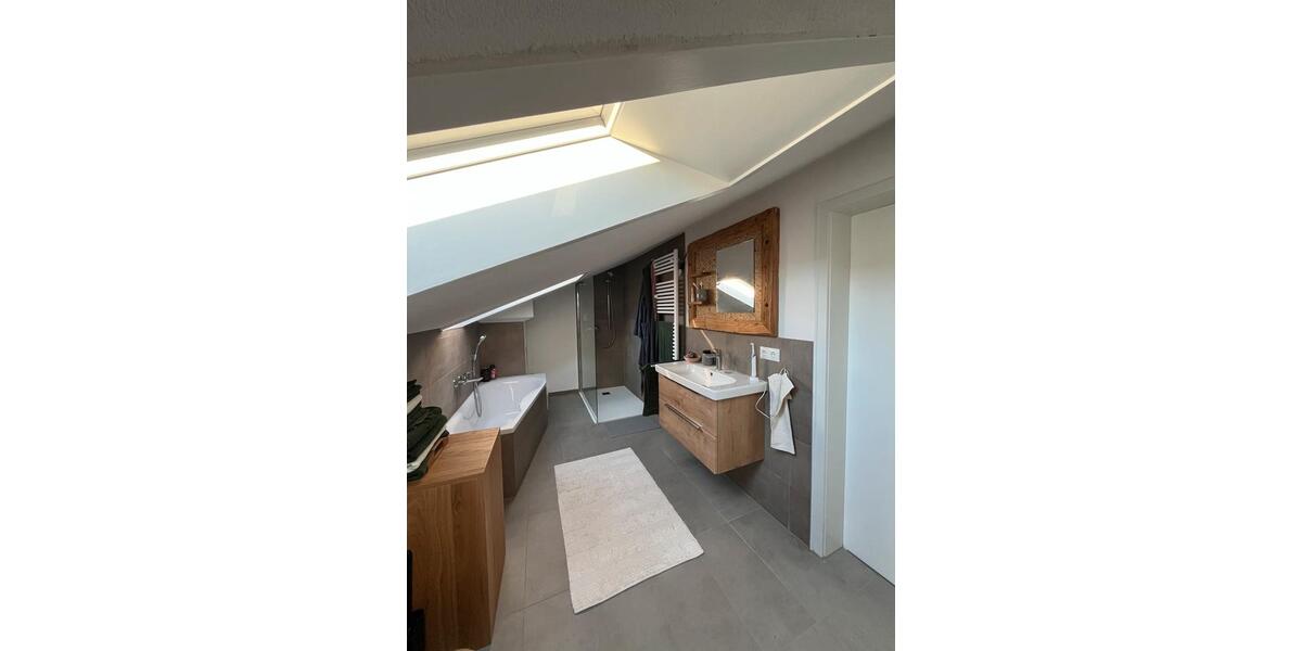 Dachgeschoßwohnung Oberstaufen - 2 Zimmer, 80 m&sup2;, 1.200&euro; | Angebot:26483978