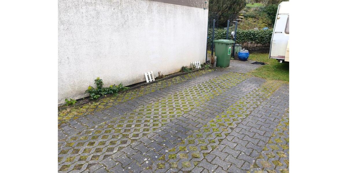 3 Zi. Wohnung im DG (2.OG) mit Stellplatz - Etagenwohnung Dechsendorf Dechsendorf | Angebot:26002016