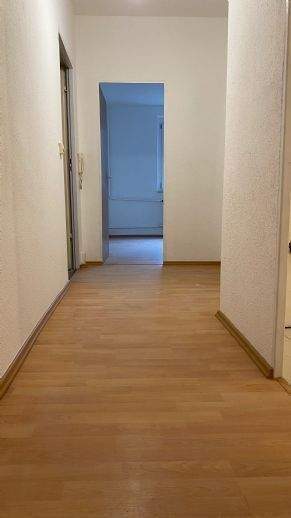 Etagenwohnung Kindelbrück - 3 Zimmer, 75 m&sup2;, 489&euro; | Angebot:25689875