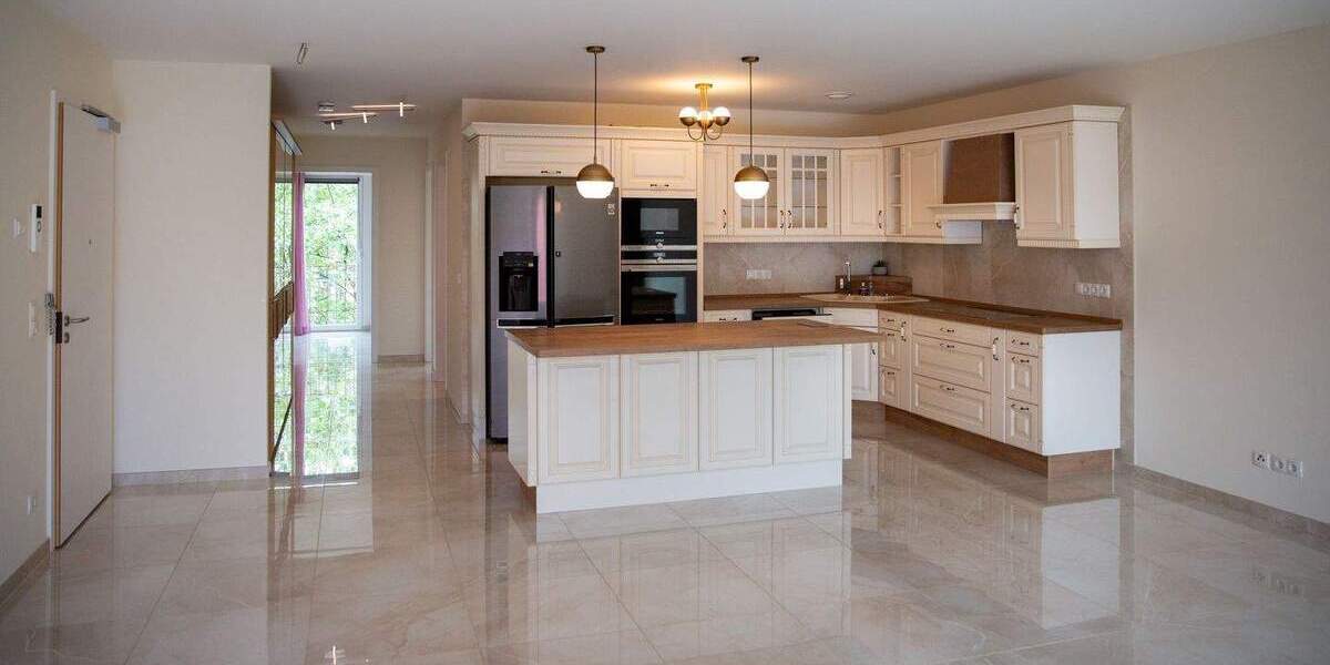 Etagenwohnung Berlin Lichterfelde - 5 Zimmer, 135 m&sup2;, 2.977&euro; | Angebot:24972209