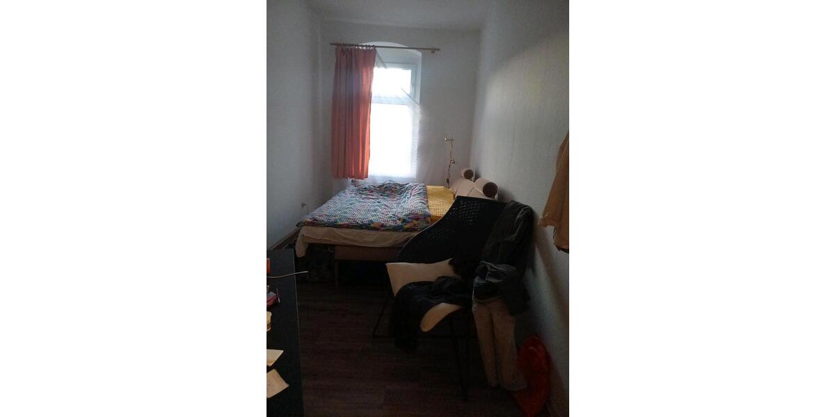 Etagenwohnung Oelsnitz (Vogtland) - 1 Zimmer, 33 m&sup2;, 170&euro; | Angebot:26701090