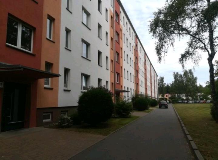 Stralsund 4-Raum-Wohnung Balkon Keller Küche Parkplatz ruhig EBK 4 zimmer