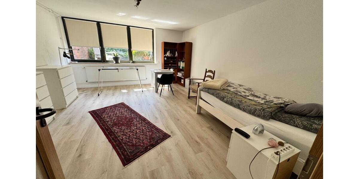 Erdgeschoßwohnung Rendsburg - 3 Zimmer, 117 m&sup2;, 880&euro; | Angebot:26697332