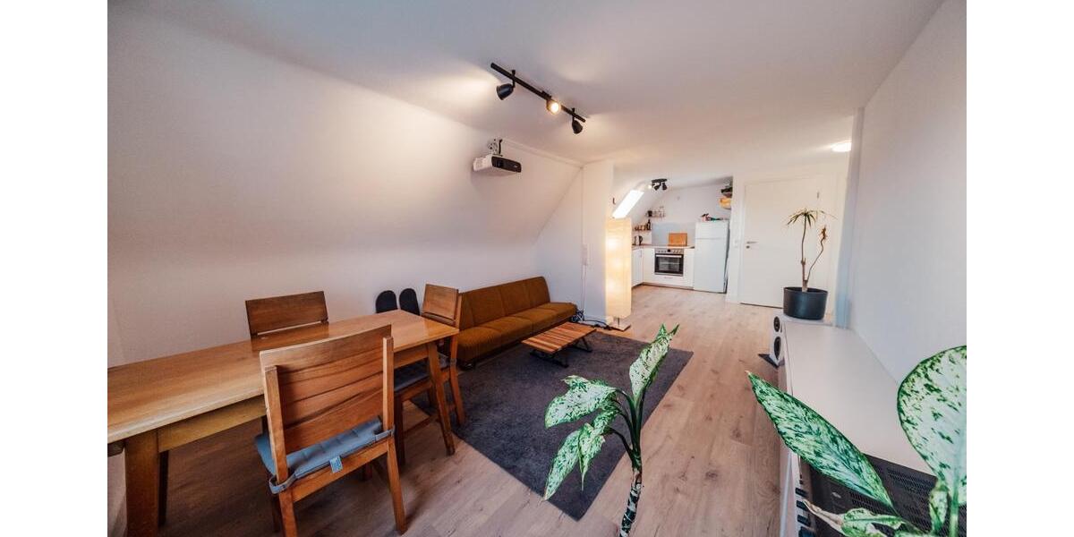 Ruhige Bürofläche 4-Zimmer in Ulm-Haselbühl (stilles Gewerbe) zimmer