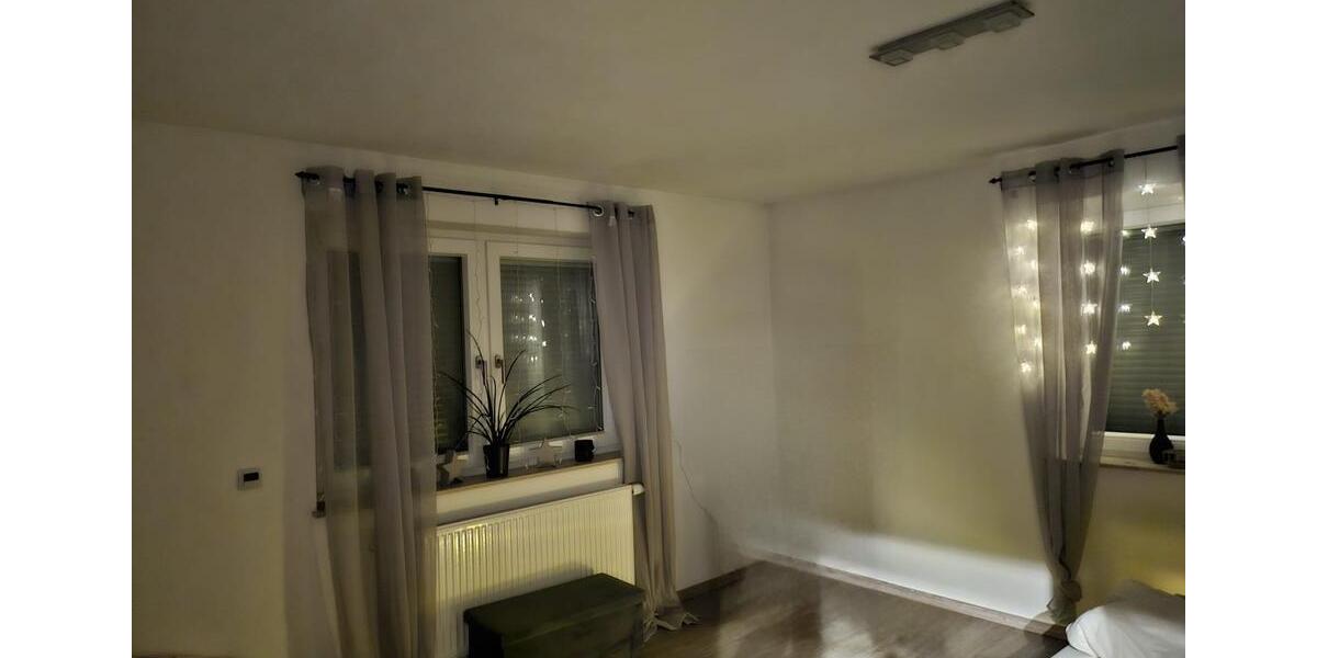 Einfamilienhaus Wittislingen - 7 Zimmer, 175 m&sup2;, 1.400&euro; | Angebot:25936918