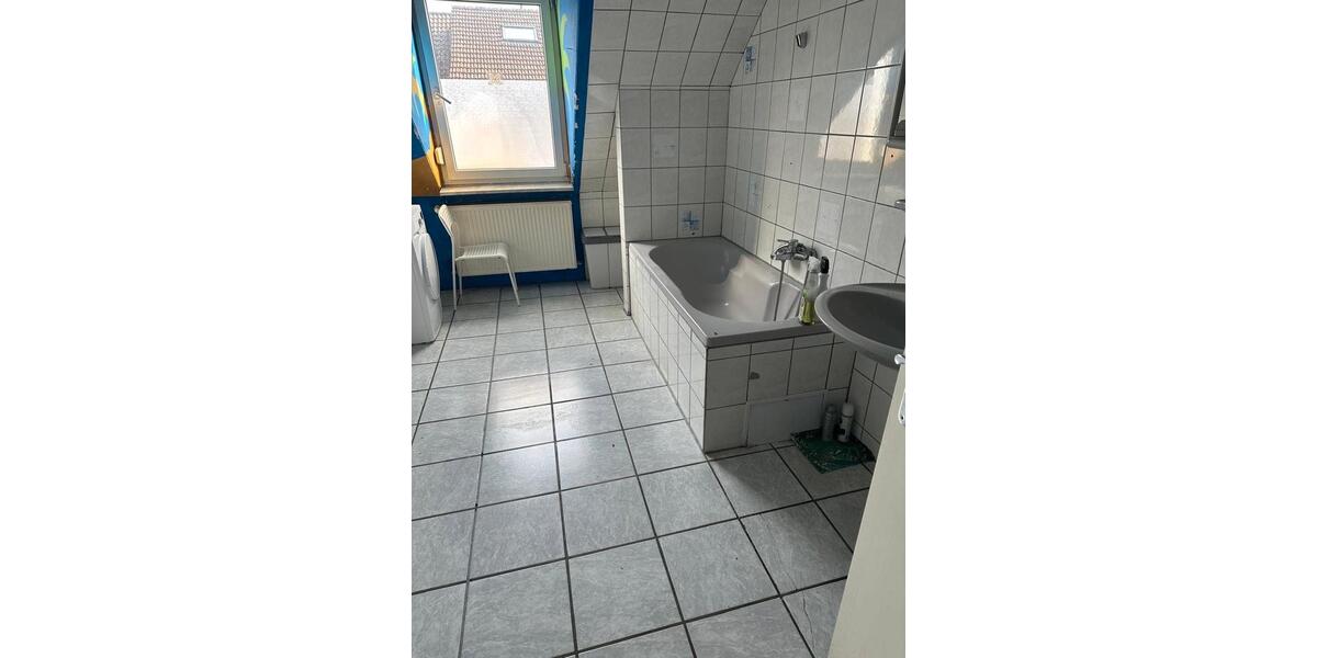 Wohnen auf Zeit Heddesheim - 4 Zimmer, 100 m&sup2;, 25&euro; | Angebot:26626645