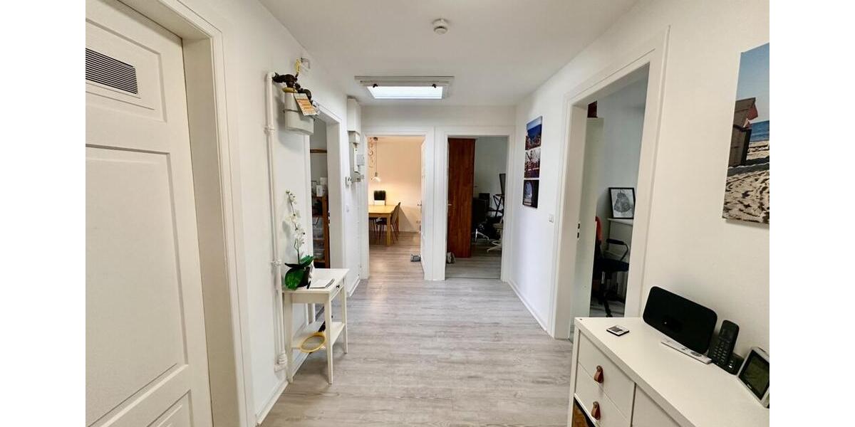Dachgeschoßwohnung Landau in der Pfalz - 3.5 Zimmer, 97 m&sup2;, 970&euro; | Angebot:22480362