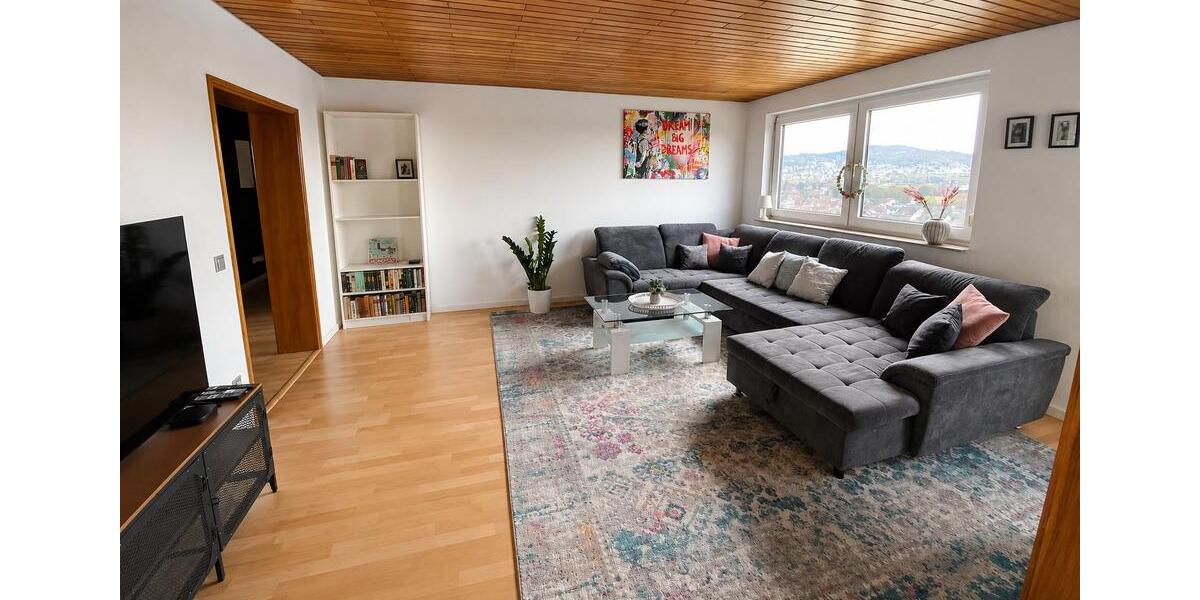 Etagenwohnung Weinheim - 4 Zimmer, 105 m&sup2;, 2.000&euro; | Angebot:26611040