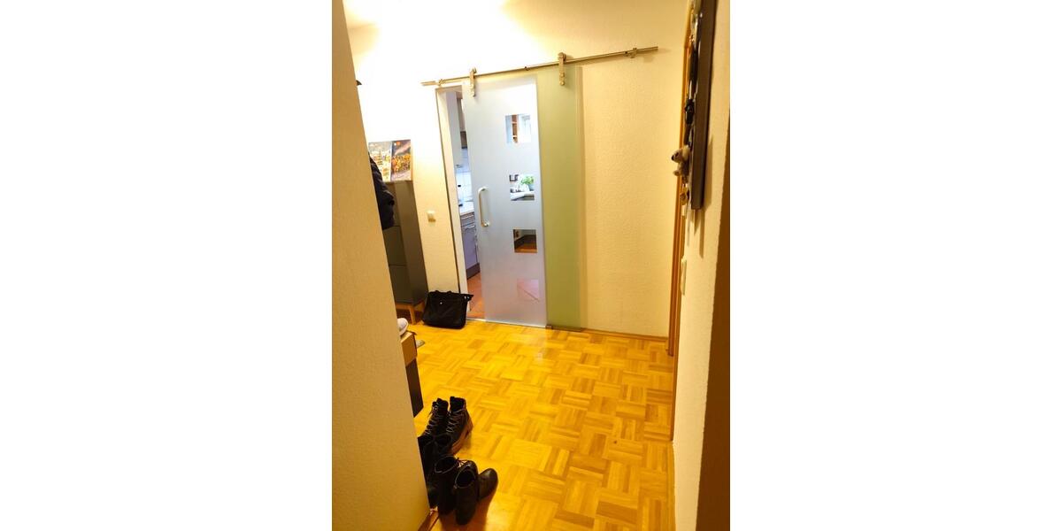 Etagenwohnung Siegen Eiserfeld - 4 Zimmer, 110 m&sup2;, 1.000&euro; | Angebot:24752653