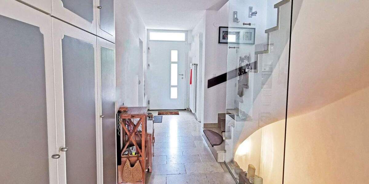 Doppelhaushälfte Ottobrunn - 6 Zimmer, 103 m&sup2;, 2.995&euro; | Angebot:25774911