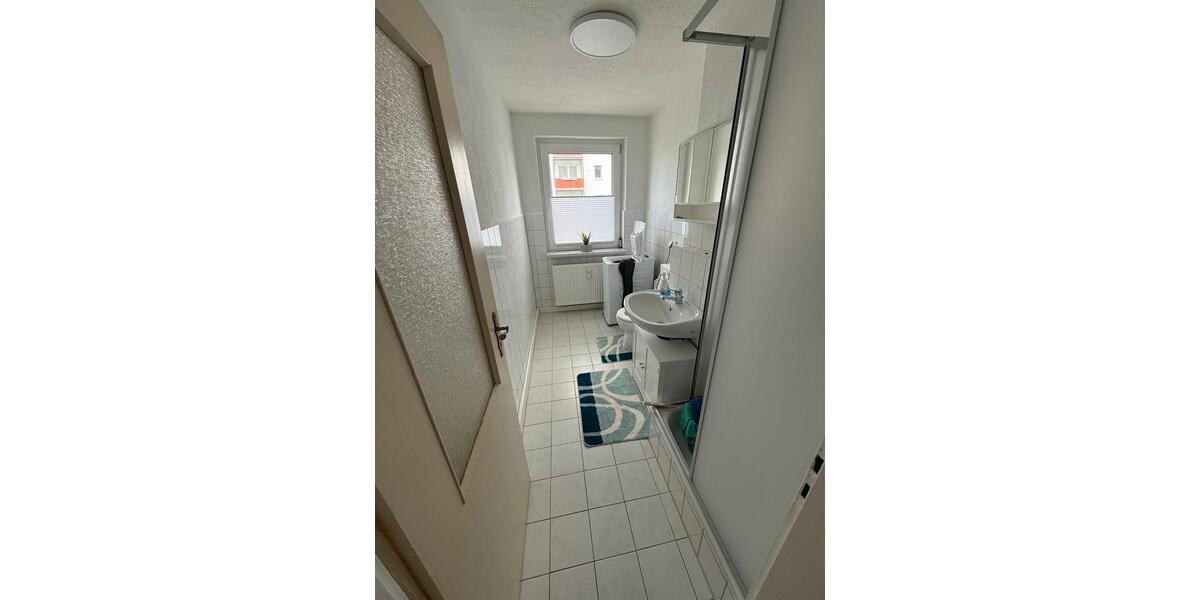 Hochparterre Broderstorf - 1 Zimmer, 49 m&sup2;, 600&euro; | Angebot:23766457