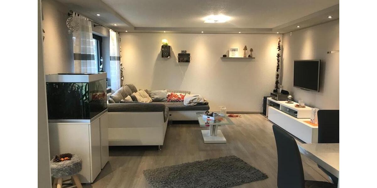 Etagenwohnung Eppelborn - 4 Zimmer, 100 m&sup2;, 750&euro; | Angebot:25205450