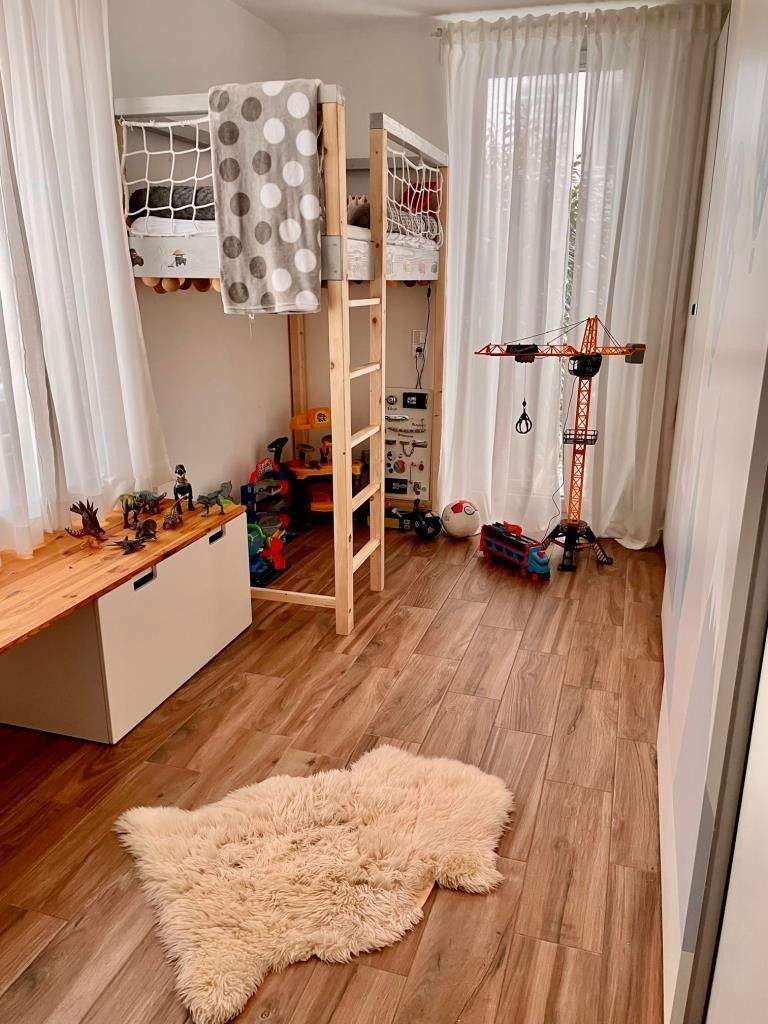 Hochwertige, vollmöblierte Erdgeschosswohnung mit Terrasse und Gartenanteil in bester Lage 4 zimmer