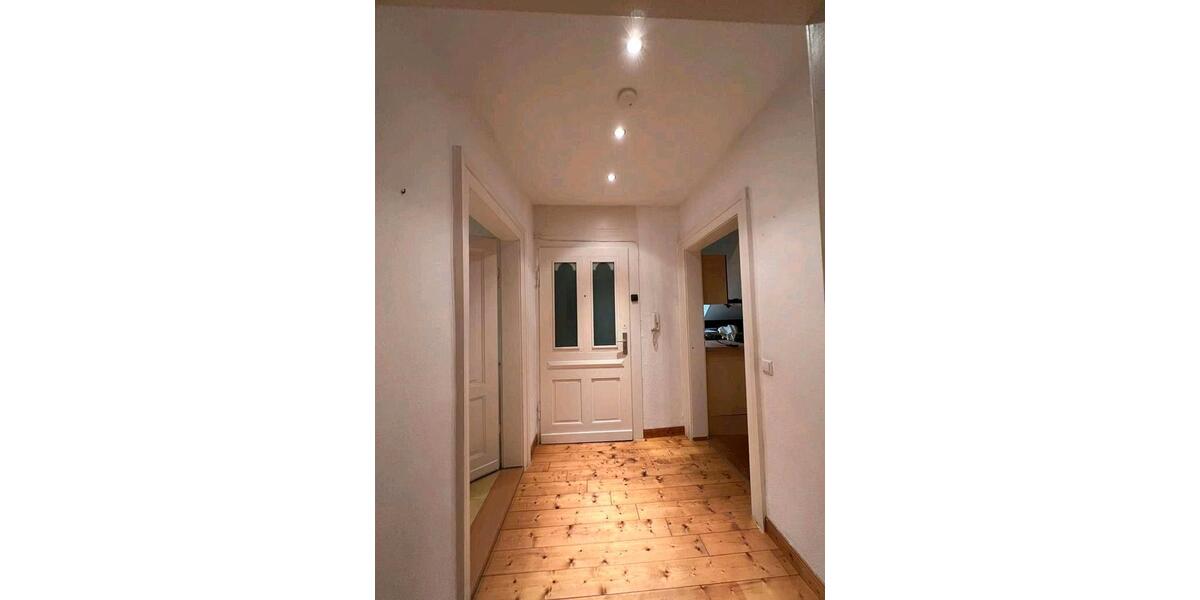 Dachgeschoßwohnung Braunschweig Westliches Ringgebiet - 3 Zimmer, 75 m&sup2;, 750&euro; | Angebot:26565986