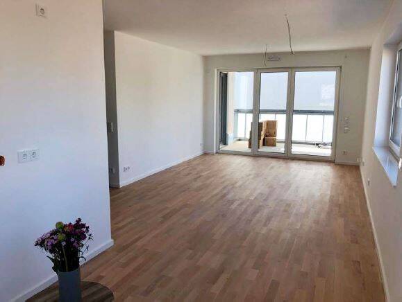 Highlight in Wilhelmsbad - 3 Zimmer 2 Bäder Loggia und Stellplatz