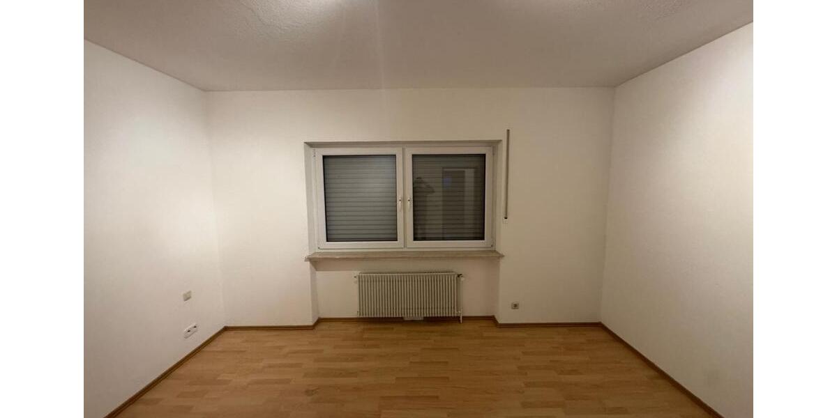 Etagenwohnung Höhr-Grenzhausen Grenzhausen - 3 Zimmer, 93 m&sup2;, 900&euro; | Angebot:26313784