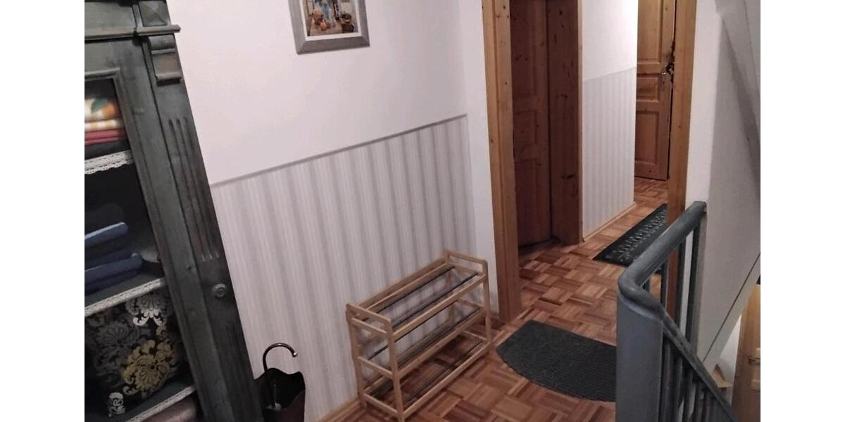 Wohnen auf Zeit Merkendorf - 1 Zimmer, 14 m&sup2;, 250&euro; | Angebot:26302110