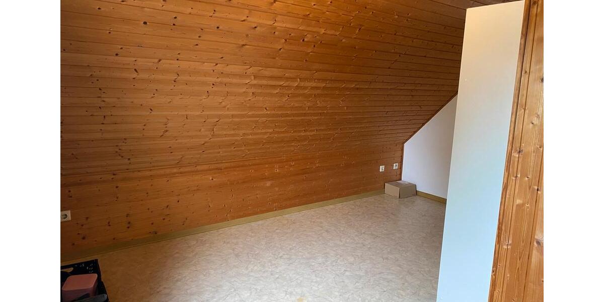 Dachgeschoßwohnung Papenburg - 2 Zimmer, 50 m&sup2;, 420&euro; | Angebot:25378876