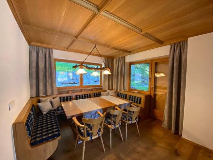 Mehrfamilienhaus, Wohnhaus Berchtesgaden Königssee - 6 Zimmer, 180 m&sup2;, 3.000&euro; | Angebot:23950348